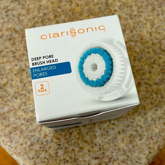 CLARISONIC DEEP PORE BRUSH HEAD (2 PACK) - Picture 1 of 3